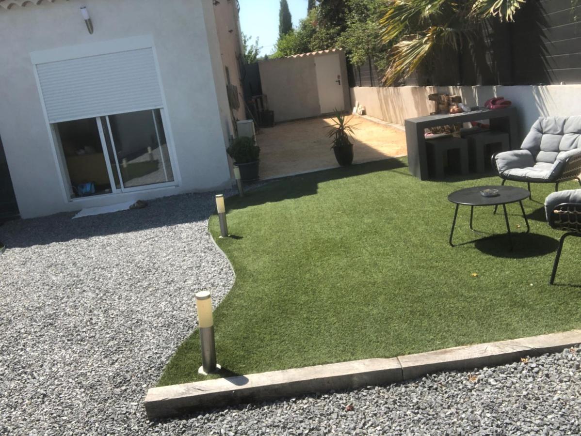 Charmant Studio Dans Villa - Parking - Jardin La Seyne-sur-Mer Exterior foto